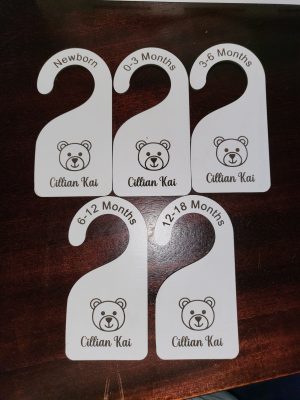 Personalised Wooden Baby Wardrobe Dividers (Set of 5)